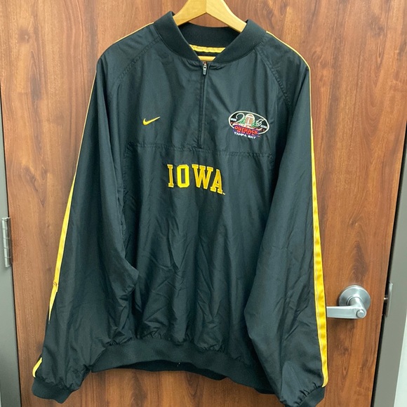 Nike Other - Iowa Hawkeyes Nike Outback Bowl 1/4 Zip Pullover